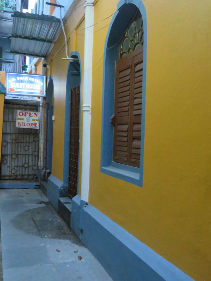 Shaw Guest House Kolkata Bagian luar foto